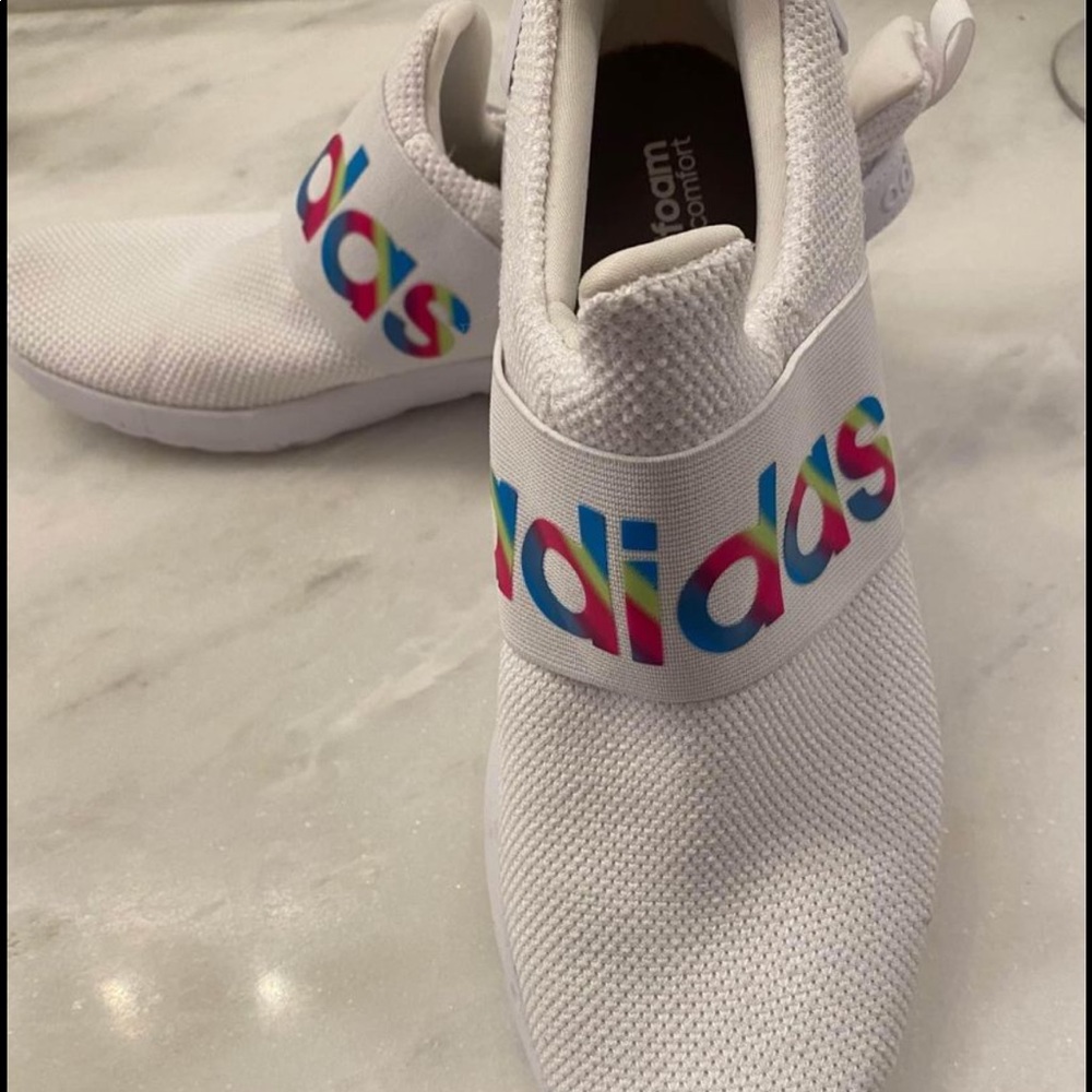 Adidas Sneakers lite cloud foam women’s size 9